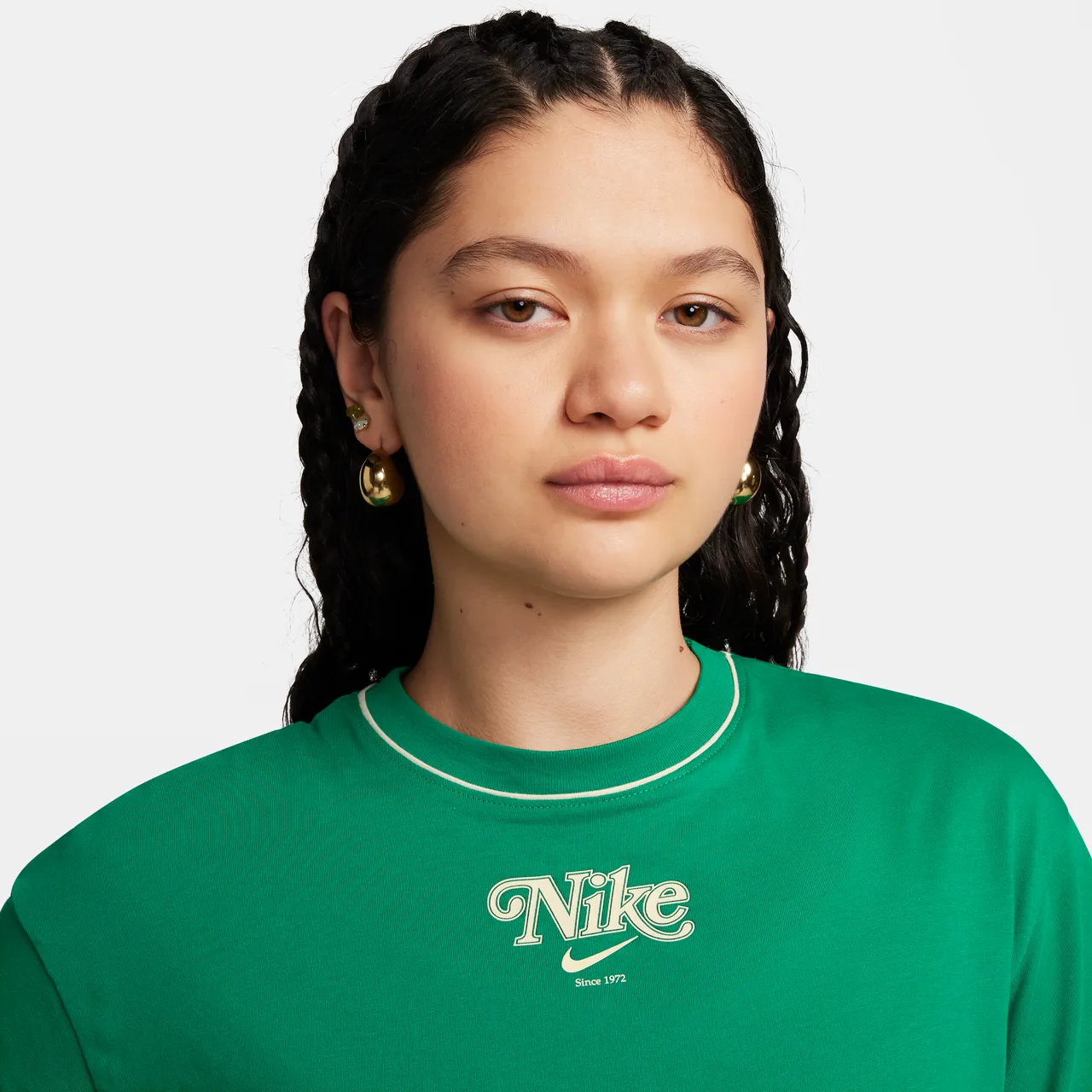 Nike Sportswear Women's Cropped T-Shirt - Green - Cotton