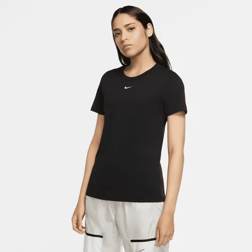 Nike Sportswear Women's T-Shirt - Black - Organic Cotton