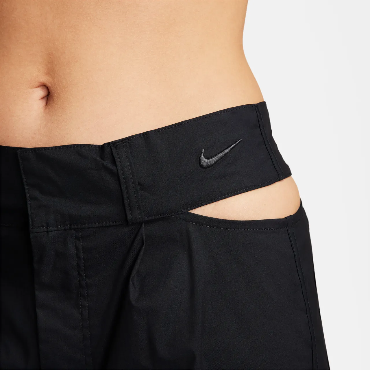 Nike Sportswear Women's Trousers - Black - Nylon