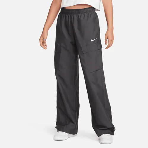 Nike Sportswear Women's Woven Cargo Trousers - Grey