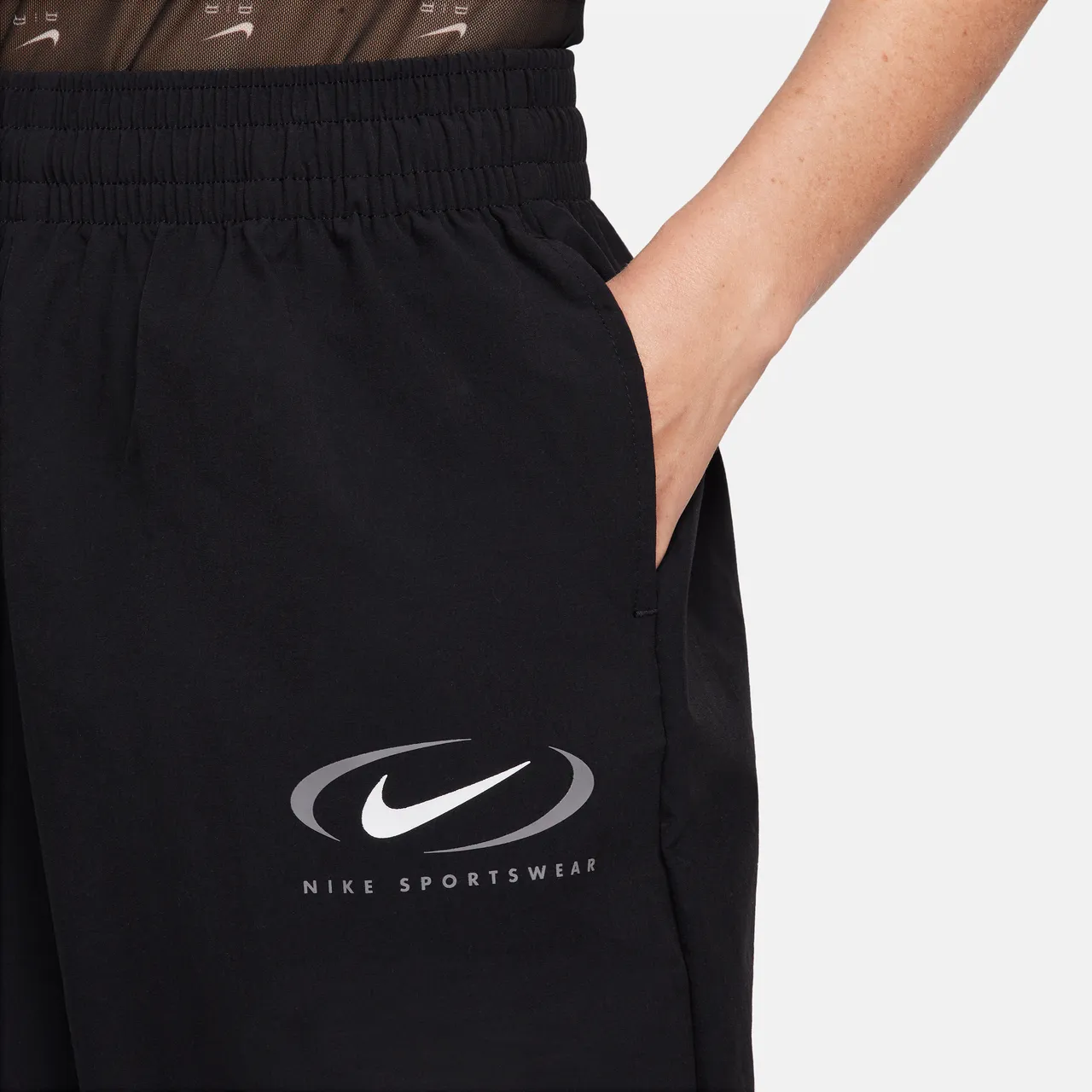 Nike Sportswear Women's Woven Joggers - Black - Polyester