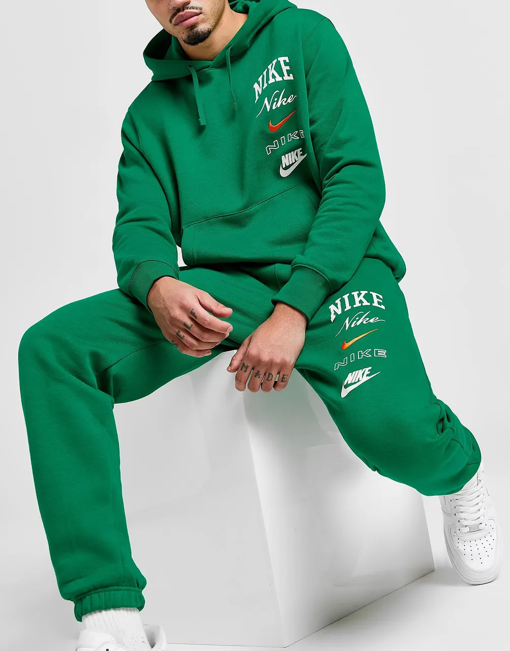 Nike Stack Logo Joggers - Green - Mens