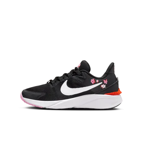 Nike Star Runner 4 NN SE Older Kids' Road Running Shoes - Black