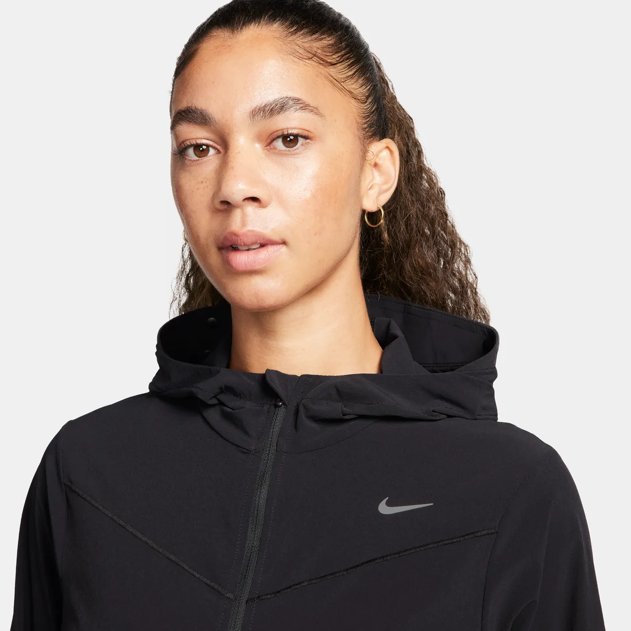 Nike Swift UV Women's Running Jacket - Black - Nylon