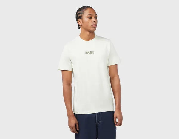 Nike Swoosh T-Shirt, Grey