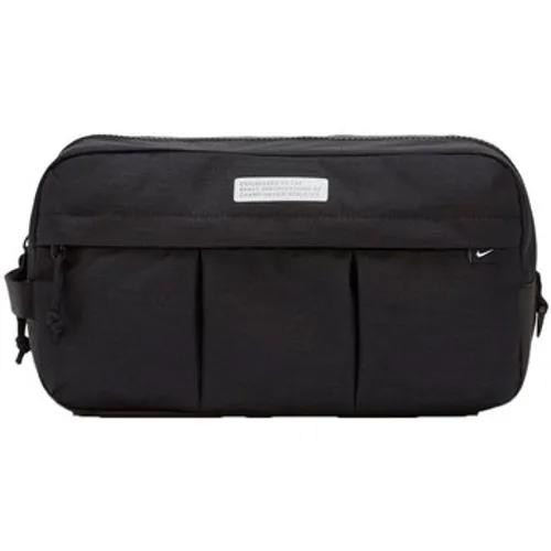 Nike  T2157  men's Bag in Black