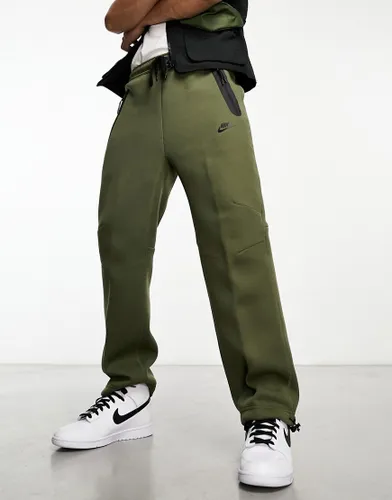 Nike Tech Fleece loose fit joggers with toggle in olive-Green