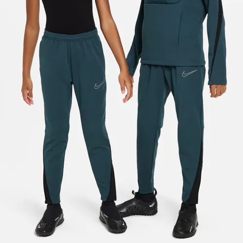 Nike Therma-FIT Academy Older Kids' Football Pants - Green - Polyester