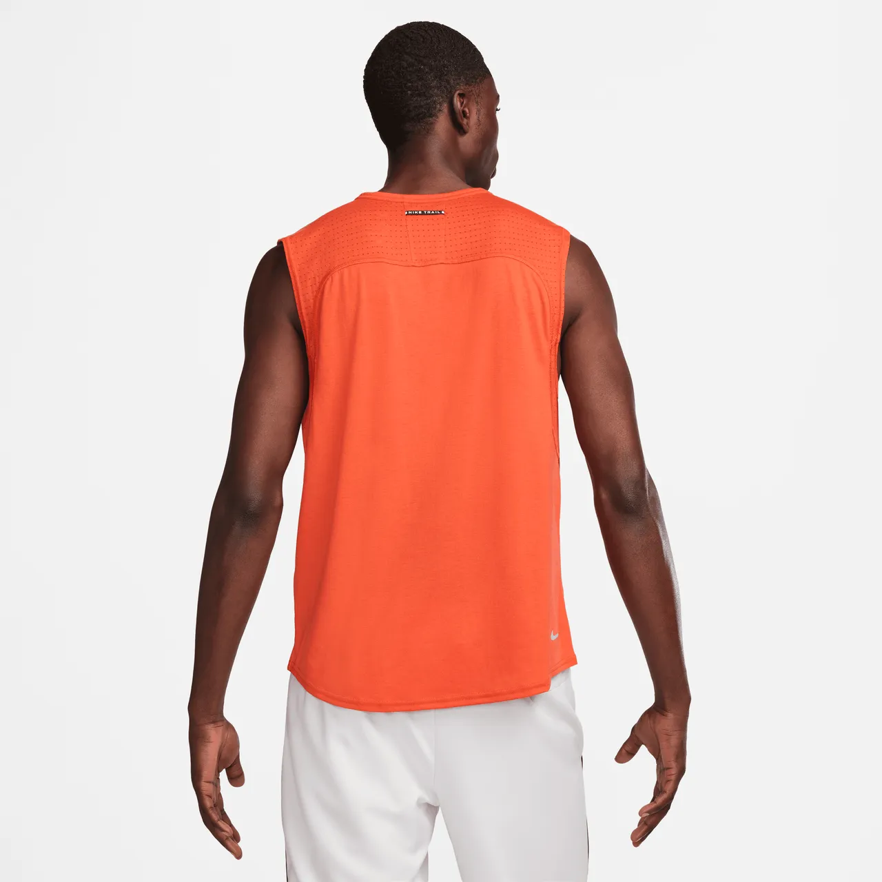 Nike Trail Solar Chase Men's Dri-FIT Sleeveless Running Top - Orange - Polyester