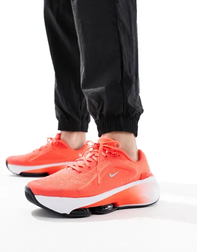 Nike Training Versair trainers in bright red
