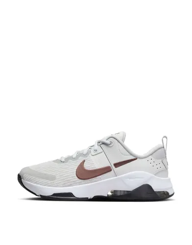 Nike Training Zoom Bella 6 trainers in photon grey and mauve-Neutral