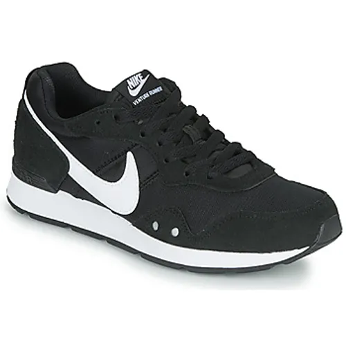 Nike  VENTURE RUNNER  women's Shoes (Trainers) in Black