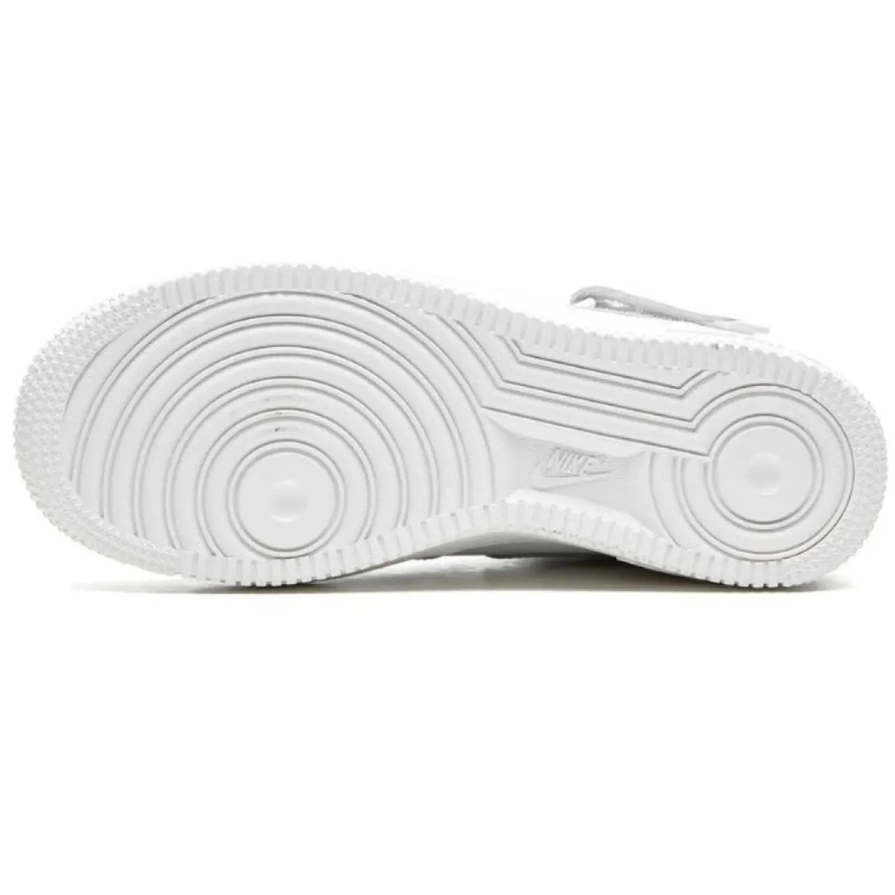 Nike , White Basketball Style Sneakers ,White female, Sizes: