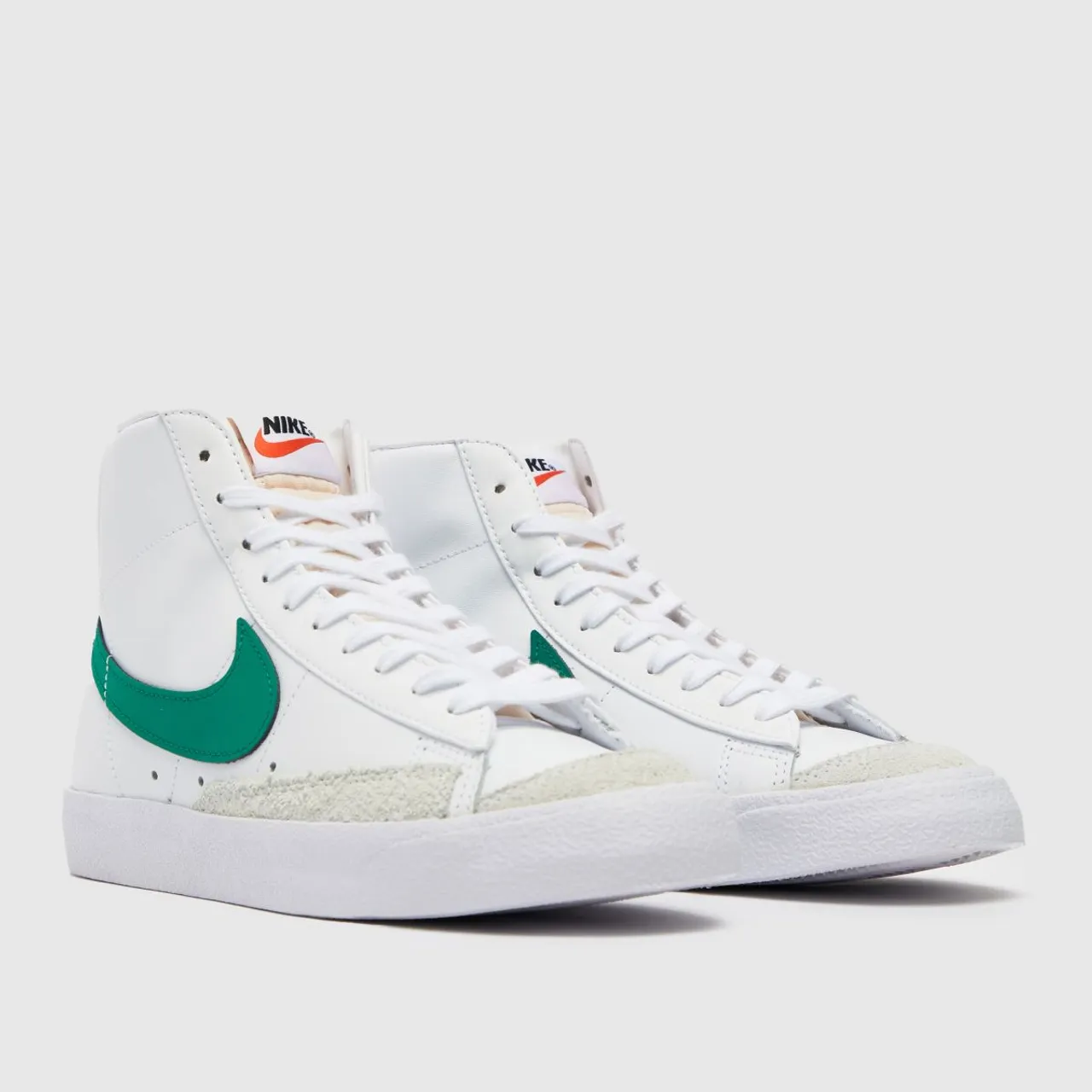 Nike White & Green Blazer Mid 77 Vintage Trainers