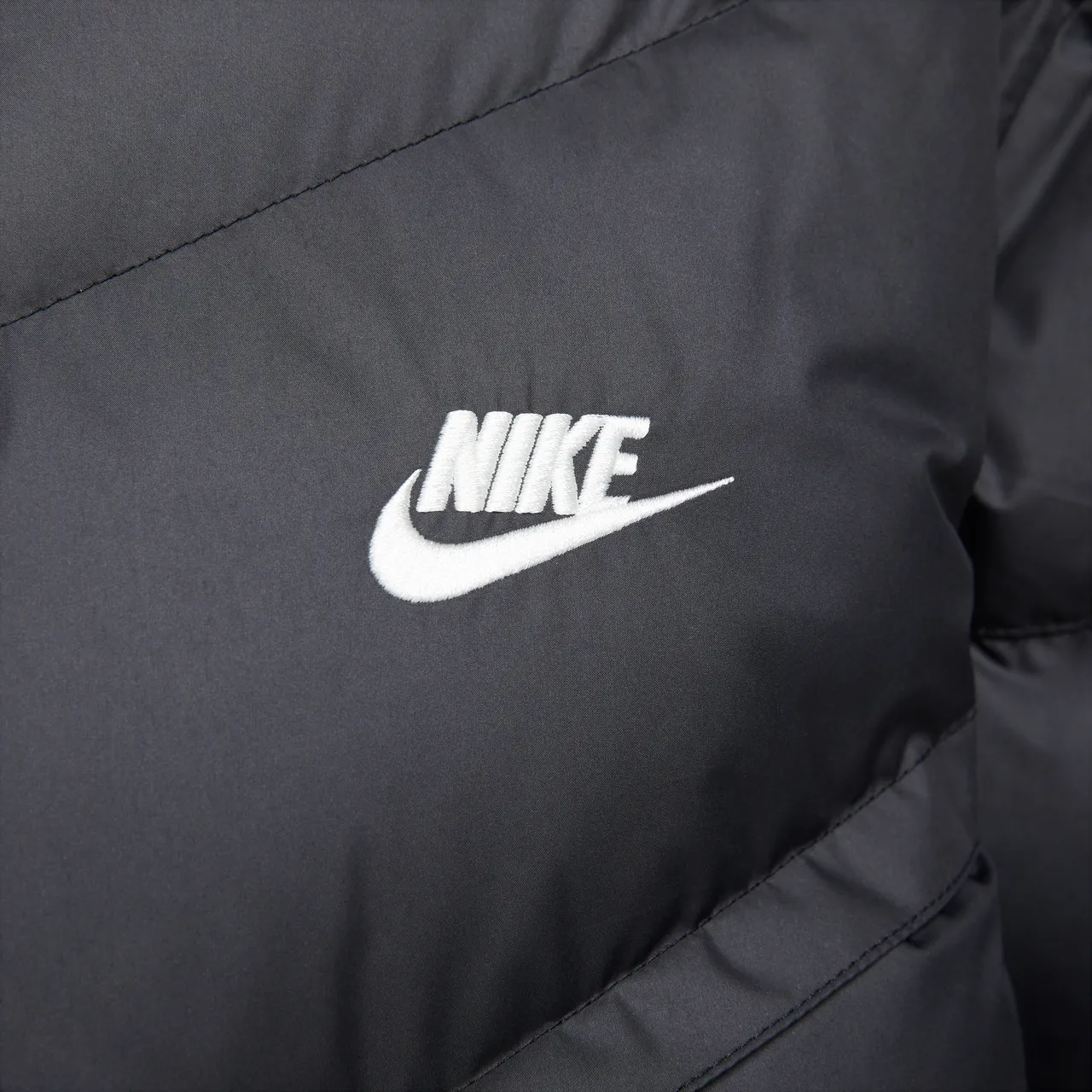 Nike Windrunner PrimaLoft® Men's Storm-FIT Hooded Parka Jacket - Black - Polyester