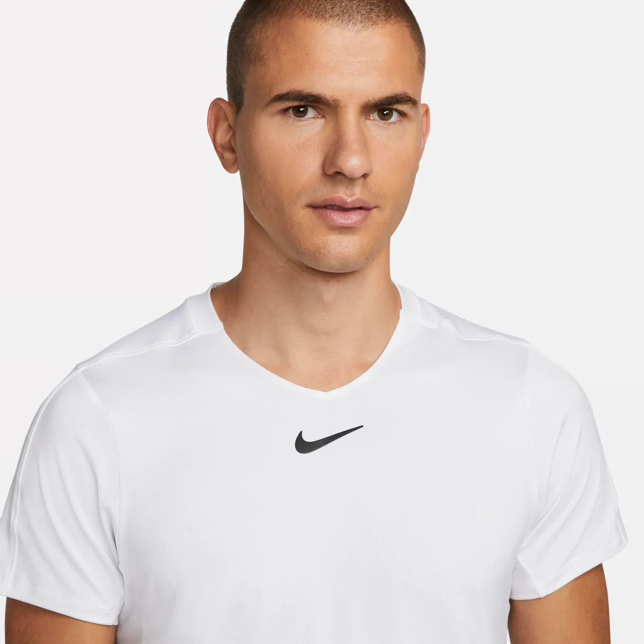 NikeCourt Dri-FIT Advantage Men's Tennis Top - White - Polyester