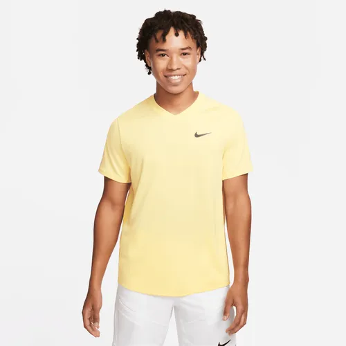 NikeCourt Dri-FIT Victory Men's Tennis Top - Yellow - Polyester