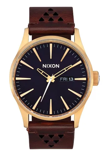 Nixon Mens Analogue Quartz Watch with Leather Strap