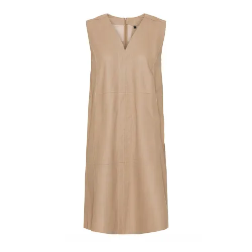 Notyz , Simple Leather A-Shape Dress Cream ,Beige female, Sizes: