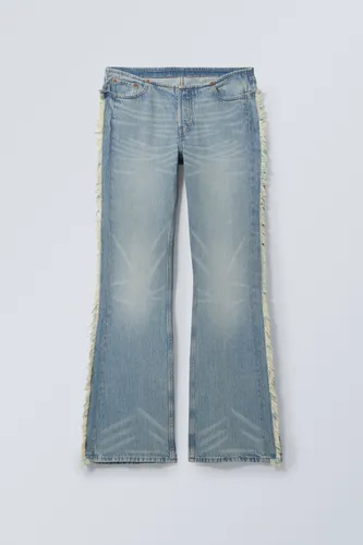 Nova Slim Bootcut Frayed Jeans - Blue