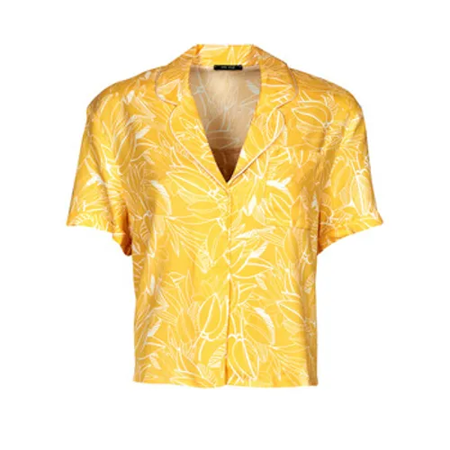 One Step  CELESTE  women's Blouse in Yellow