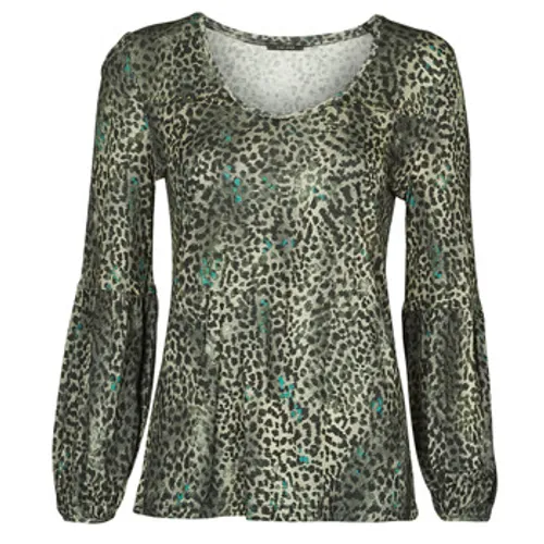 One Step  FT10021  women's Blouse in Green