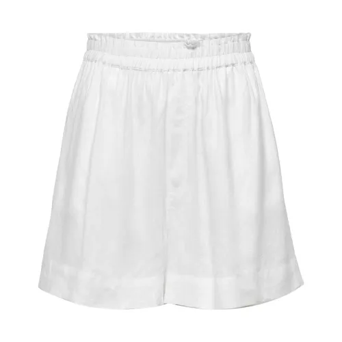 Only , Shorts ,White female, Sizes: