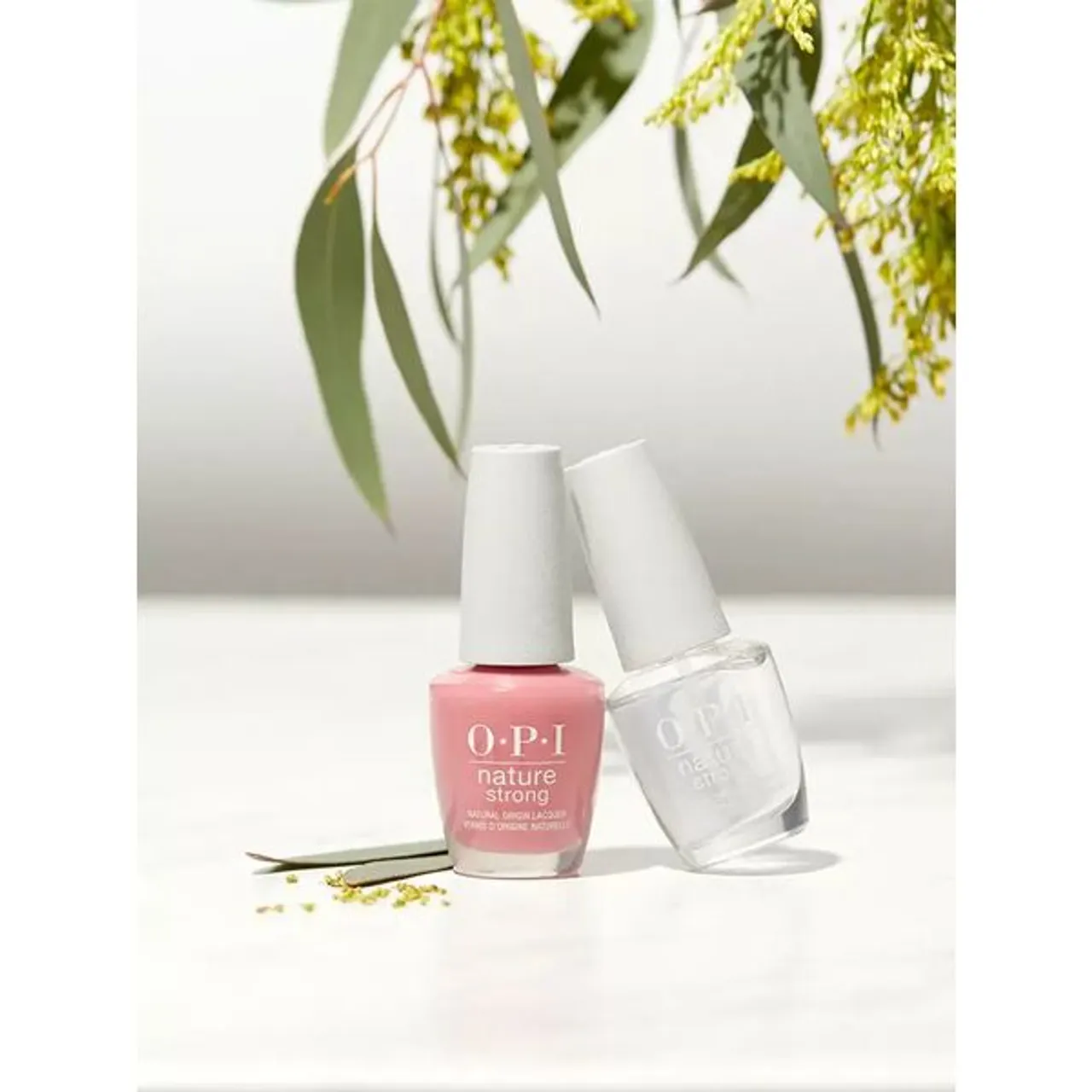 OPI Nature Strong Nail Lacquer Top Coat - Clear - Unisex - Size: 15ml