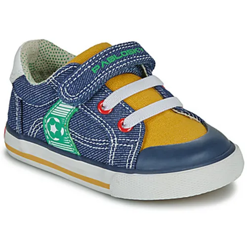 Pablosky  -  boys's Children's Shoes (Trainers) in Blue