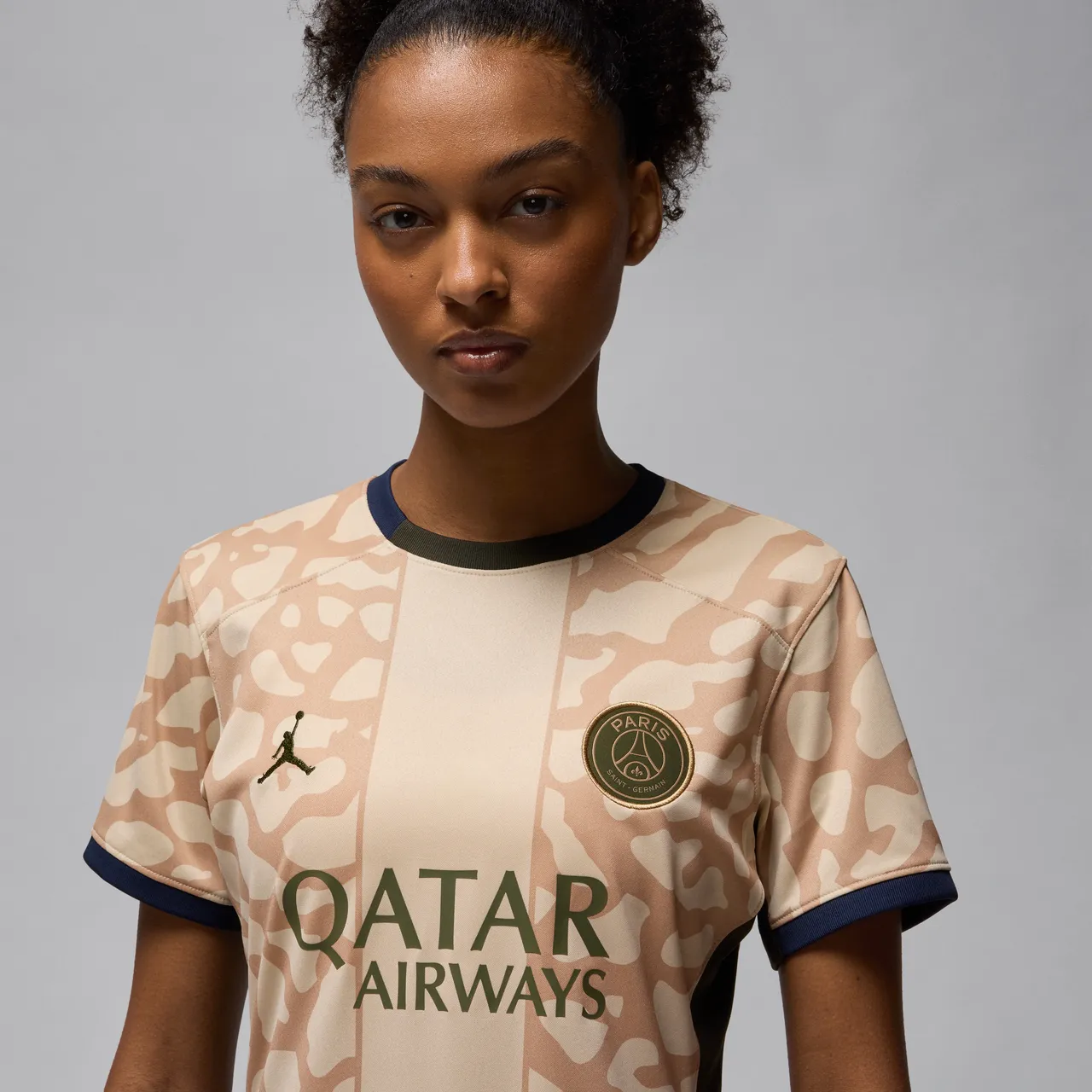 Paris Saint-Germain 2023/24 Stadium Fourth Women's Jordan Dri-FIT Replica Football Shirt - Brown - Polyester