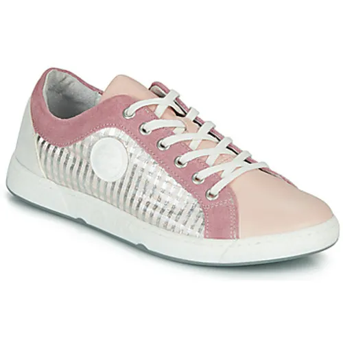 Pataugas  JOHANA  women's Shoes (Trainers) in Pink