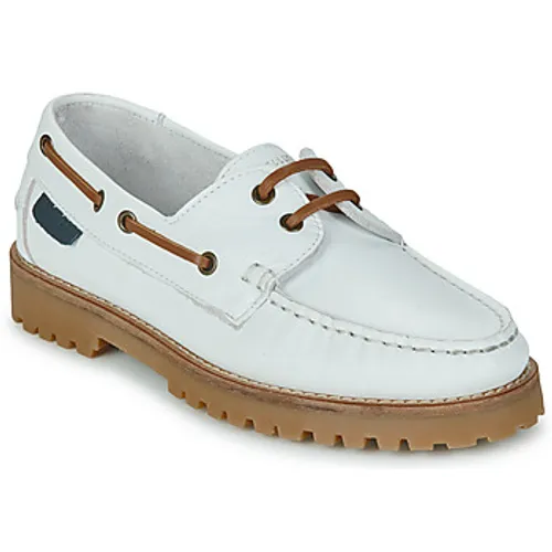 Pellet  OLIVIA  women's Boat Shoes in White