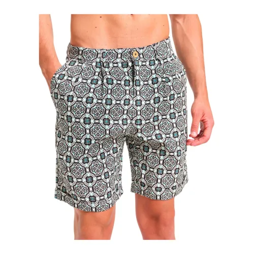 Peninsula , Classic Cut Linen Bermuda Shorts ,Multicolor male, Sizes: