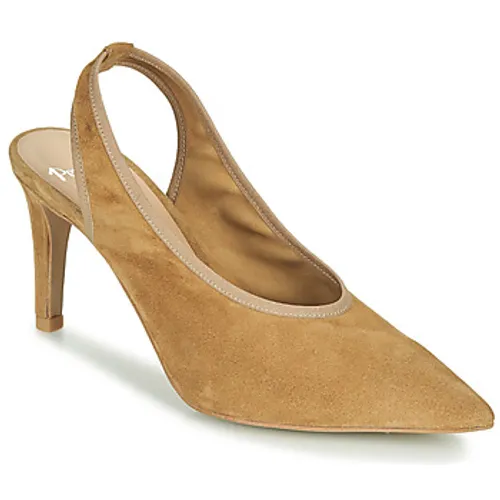 Perlato  11819-CAM-CAMEL  women's Sandals in Brown