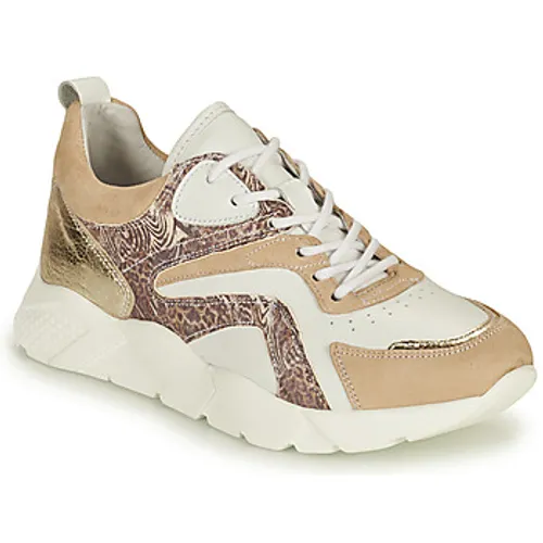 Philippe Morvan  VOOX V1  women's Shoes (Trainers) in White