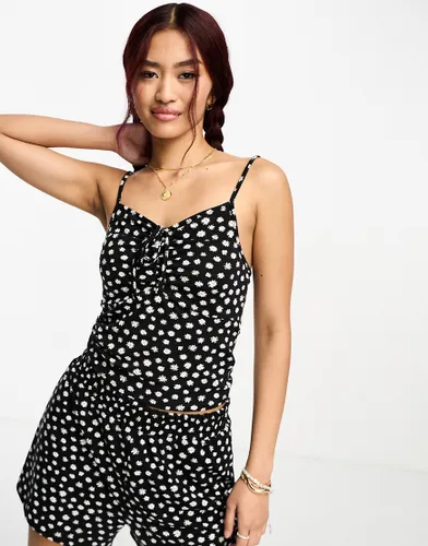 Pieces tie front cami co-ord in black daisy print