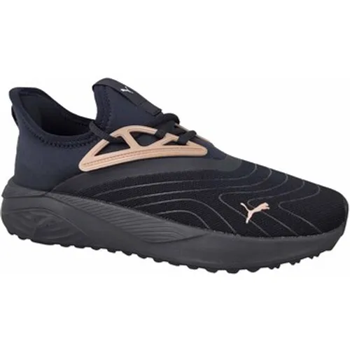 Puma  Pacer Beauty  women's Shoes (Trainers) in Black