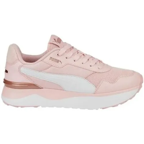 Puma  R78 Voyage Soft  boys's Children's Shoes (Trainers) in Pink