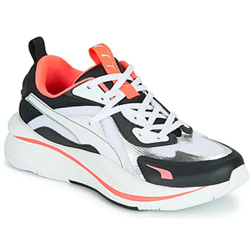 Puma  RS CURVE GLOW  women's Shoes (Trainers) in White