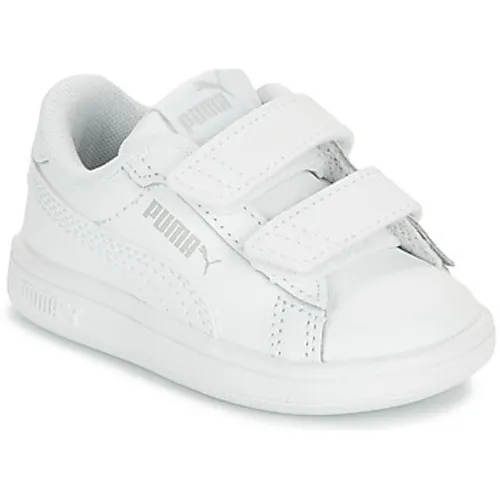 Puma  SMASH 3.0 L INF  boys's Children's Shoes (Trainers) in White