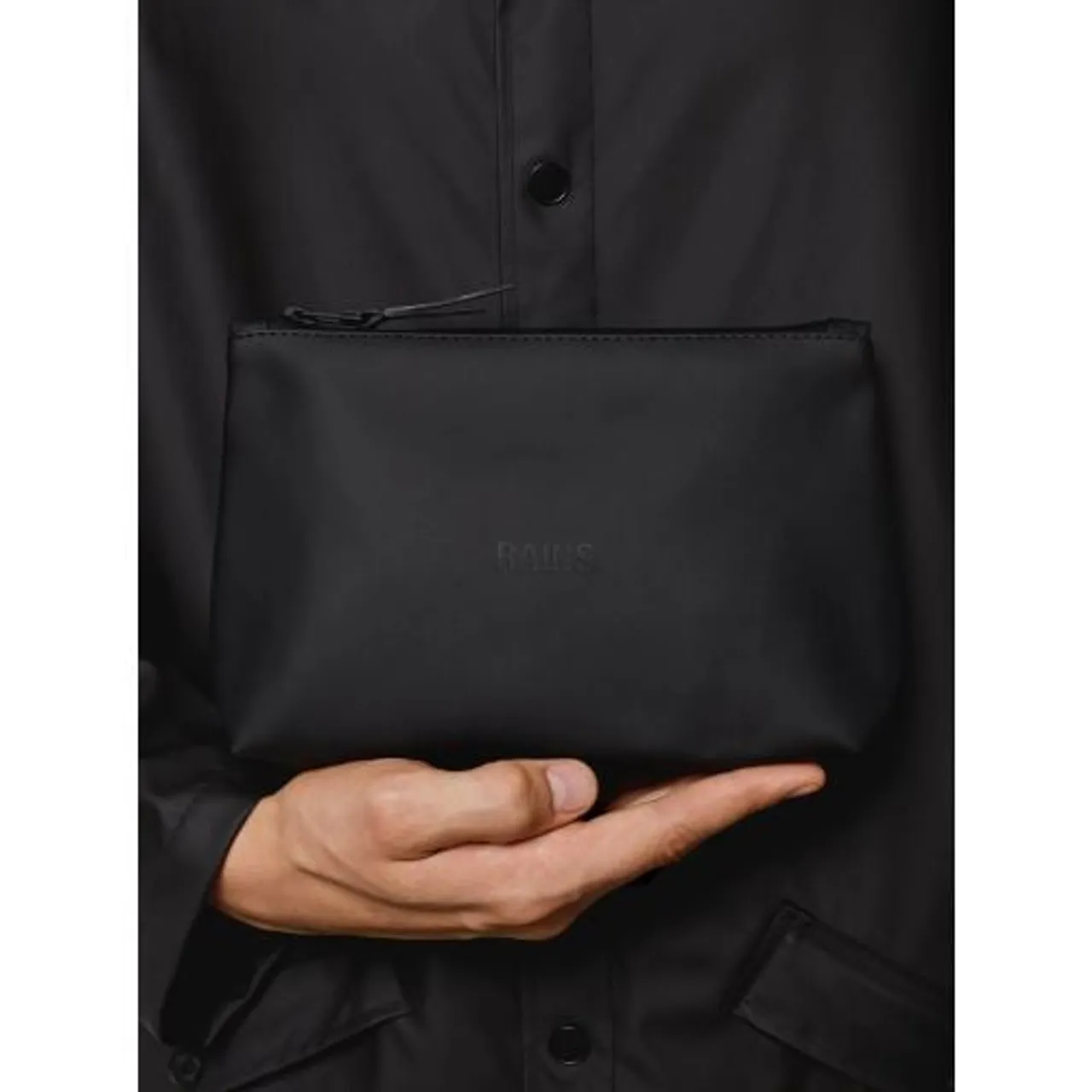 Rains Unisex Black Cosmetic Bag
