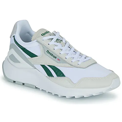 Reebok Classic  CL Legacy AZ  women's Shoes (Trainers) in White
