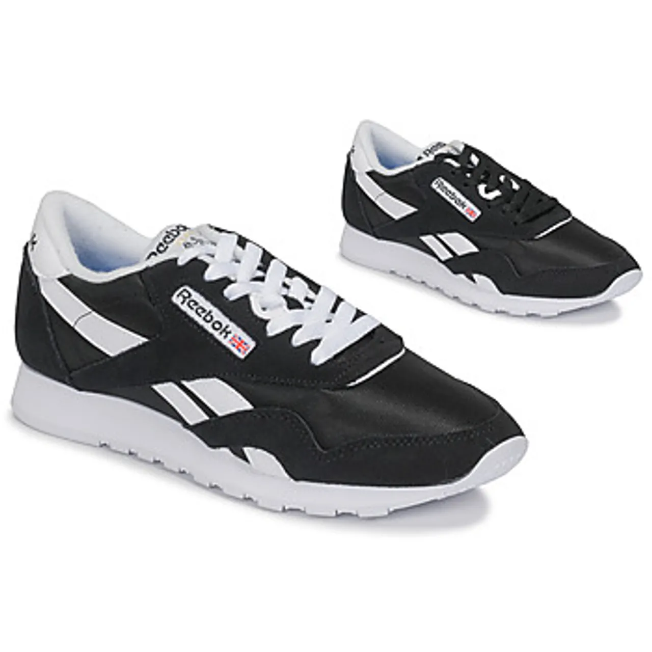 Reebok Classic  CL NYLON  women's Shoes (Trainers) in Black