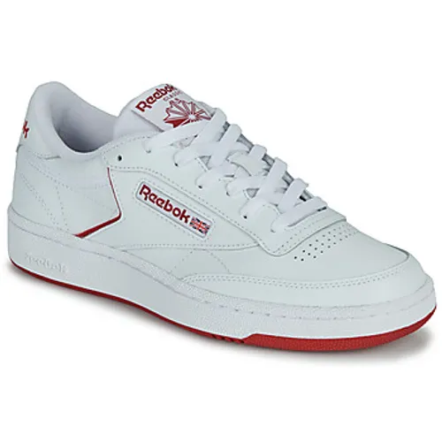 Reebok Classic  CLUB C 85  men's Shoes (Trainers) in White