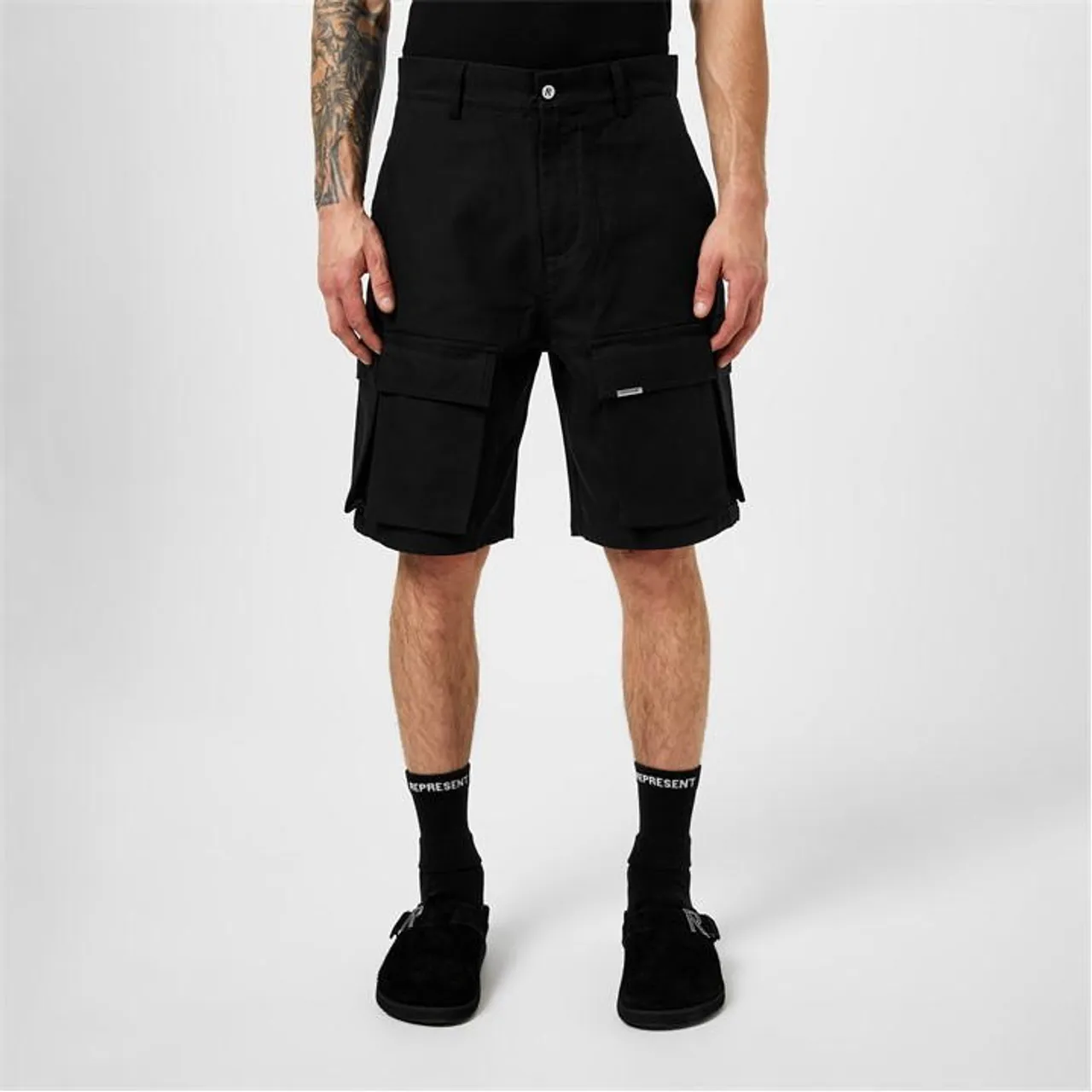 REPRESENT Baggy Cargo Shorts - Black