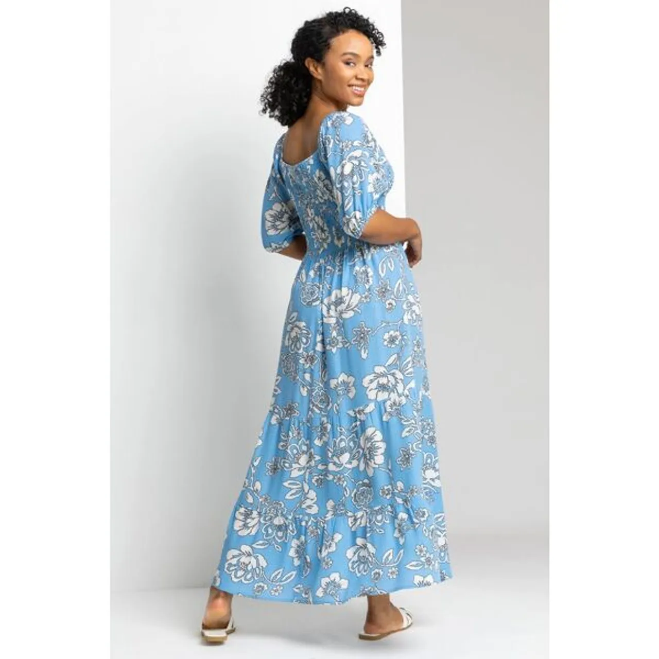 Roman Petite Roman Originals Petite Floral Print Shirred Bodice Maxi Dress in Blue - Size 12 12 female