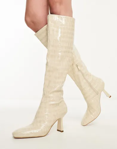 Simmi London Benedict heeled knee boots in off white snake