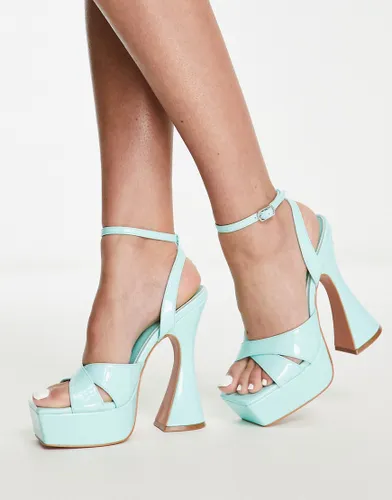 Simmi London Oceani platforms with flared heel in mint patent-Green