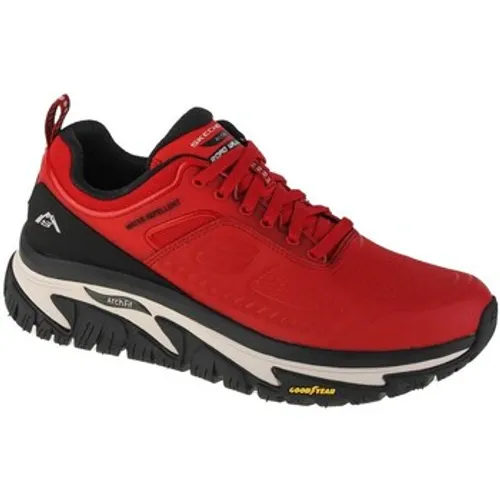 Skechers  Arch Fit Road Walker  men's Shoes (Trainers) in Red