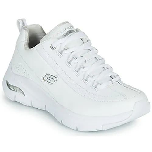 Skechers  ARCH FIT  women's Shoes (Trainers) in White